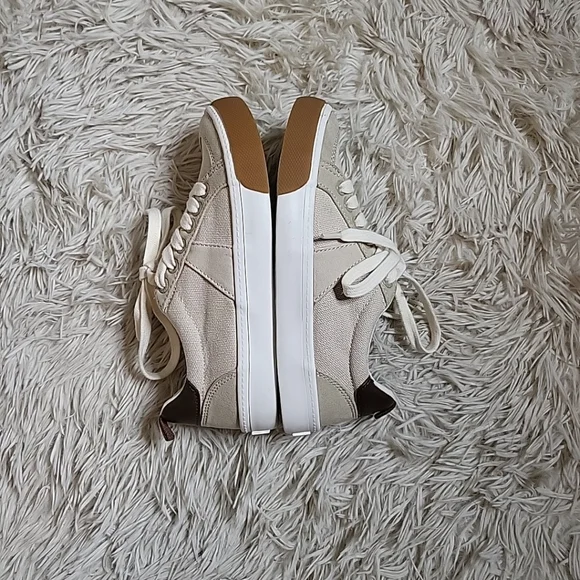 *SOLD* Canvas Faux Suede Trim Boy's Kid's Old Navy Sneakers Shoes - 13 - Picture 5 of 12